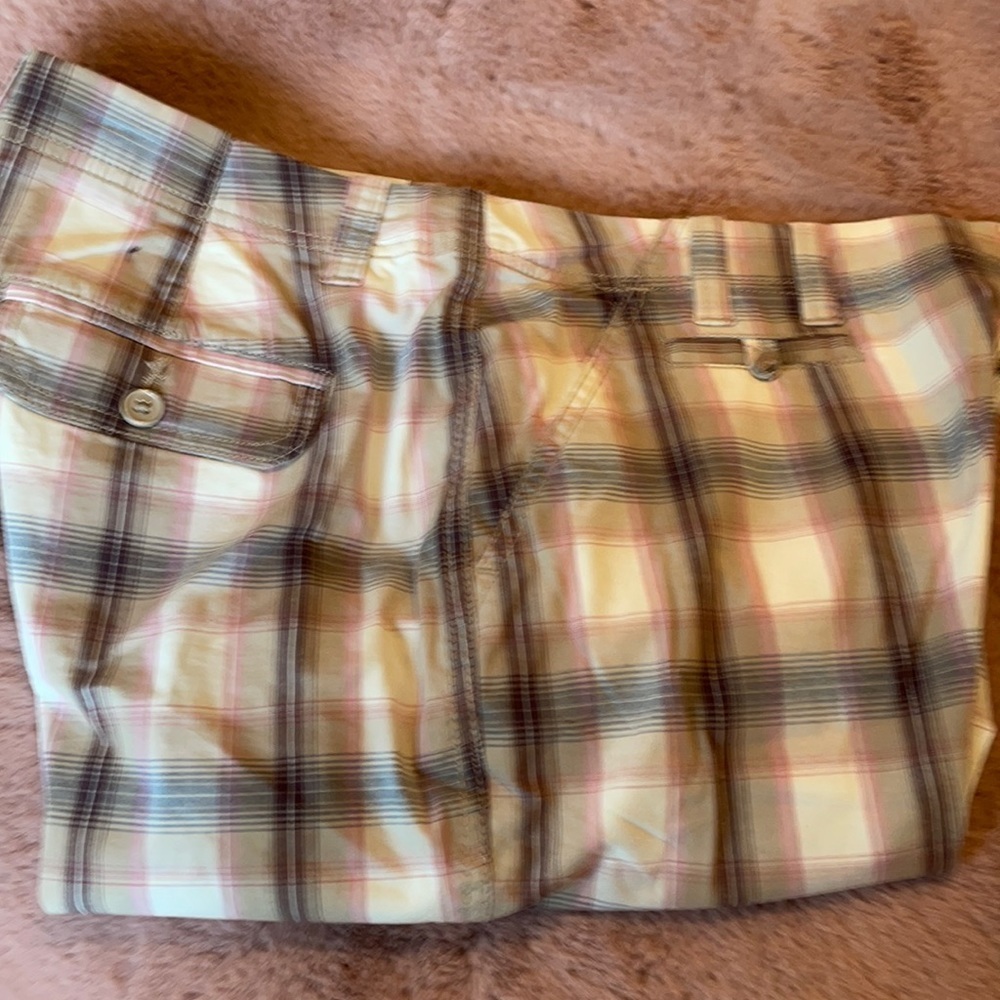 Fashion Bug stretch plaid shorts. NWT
